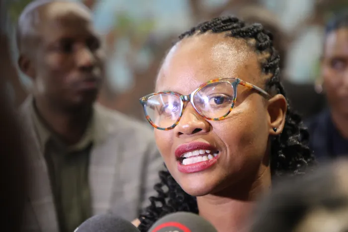 Nasiphi Moya