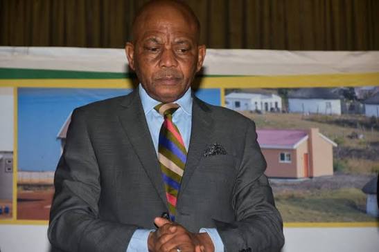 Gregory Nthlatsi
